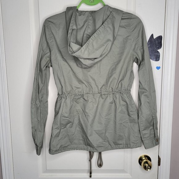 FOREVER 21 // Hooded Utility Jacket - Picture 2 of 5
